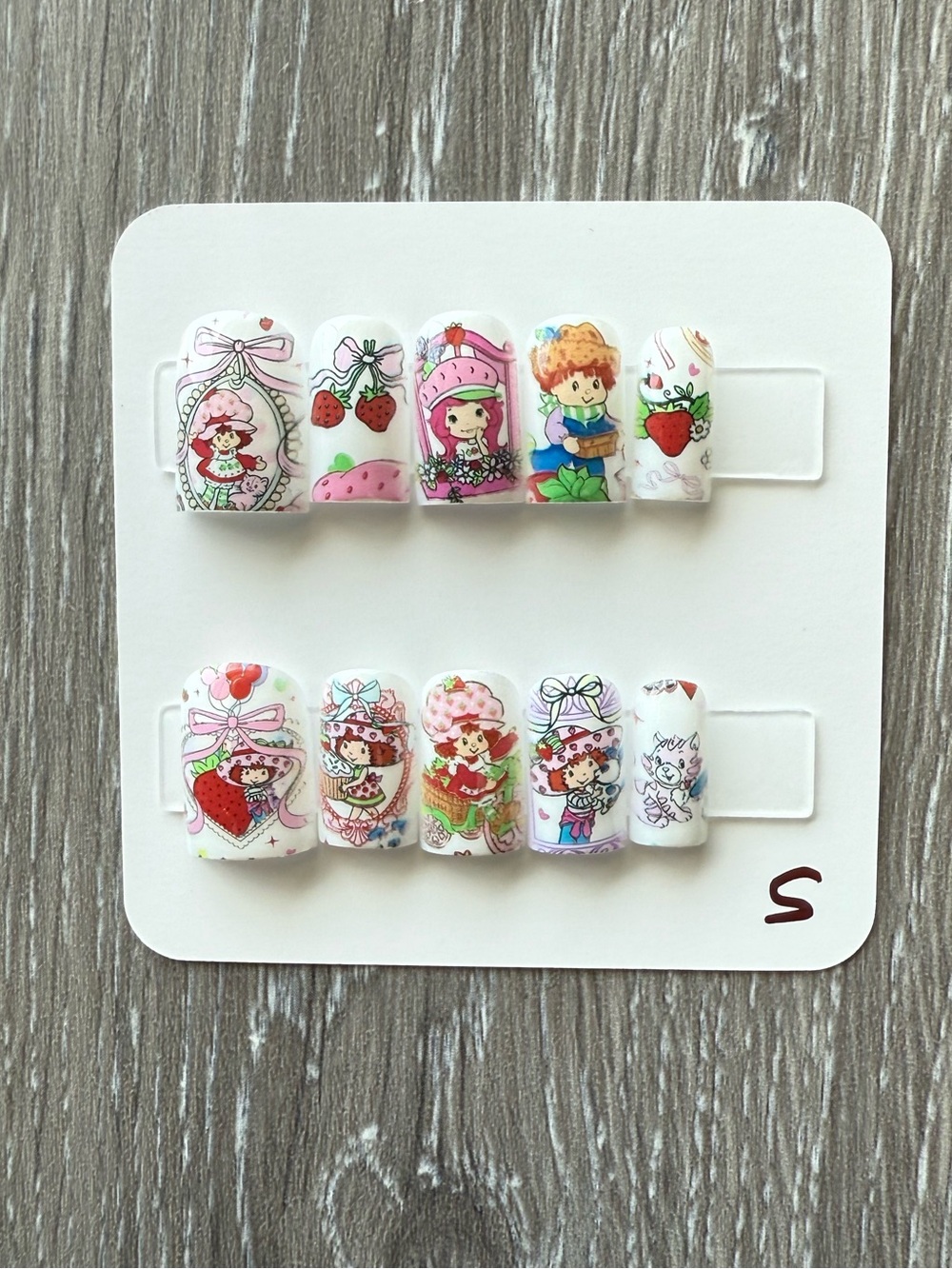 Cute White Strawberry Character Press-On Nails Baby Duck